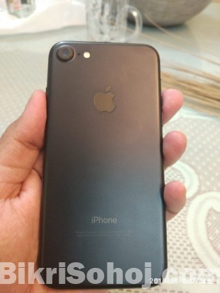Iphone 7 (32 gb Mate black)